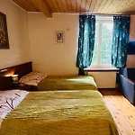Bed & Breakfast Dwor Strzyzew Zelazowa Wola