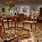 Dwor Strzyzew 3* Zelazowa Wola