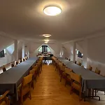 Bed and breakfast Dwór Strzyżew Zelazowa Wola