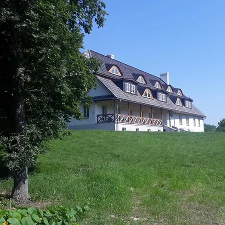 Bed & Breakfast Dwor Strzyzew *