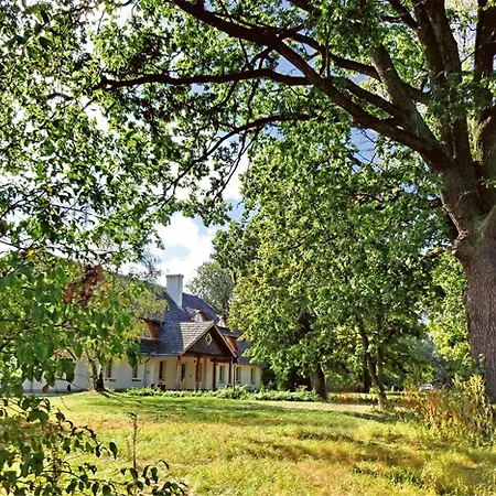 Bed & Breakfast Dwor Strzyzew