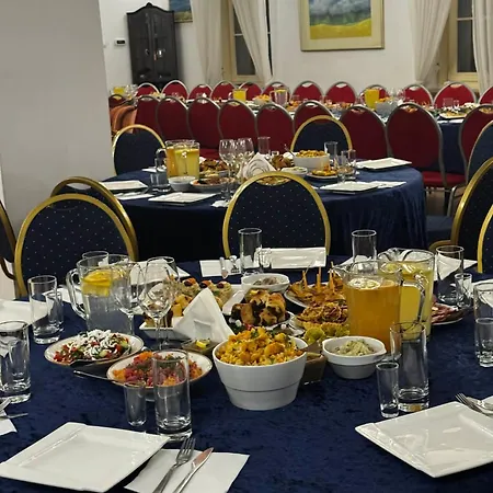 Nocleg ze śniadaniem Dwór Strzyżew