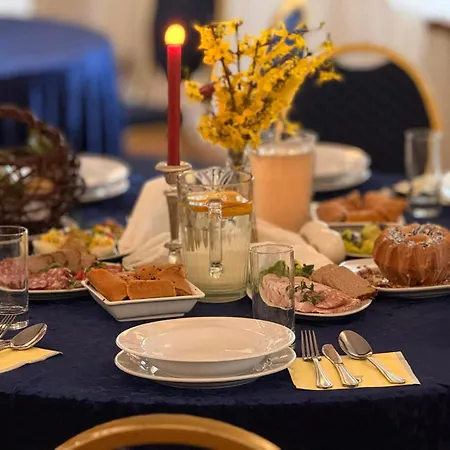 Bed and breakfast Dwór Strzyżew 3*