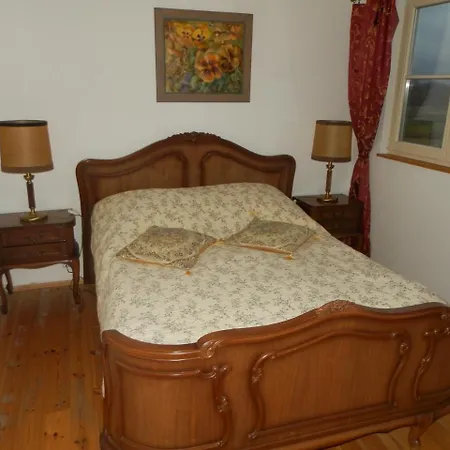 Bed & Breakfast Dwor Strzyzew Zelazowa Wola