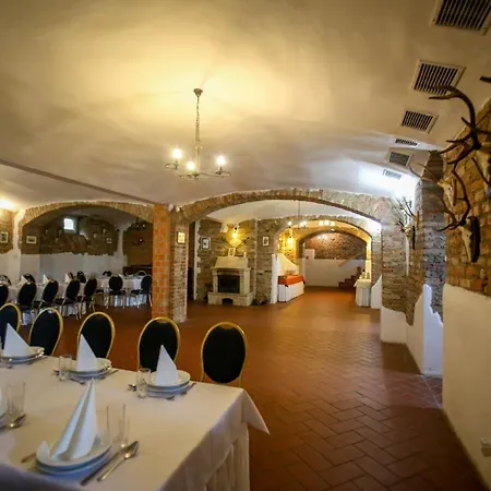 Bed & Breakfast Dwor Strzyzew